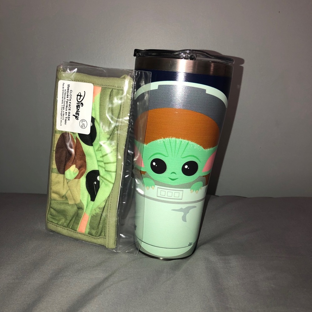 Large Baby Yoda Face Mask and Thermos